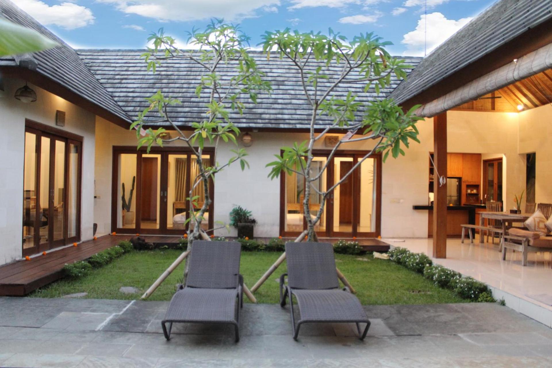 Villa Kim Seminyak Exterior photo